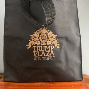 Trump Plaza Hotel Casino Black Gold Nylon Tote Bag Boardwalk
